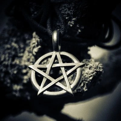 Crna magija pentagram